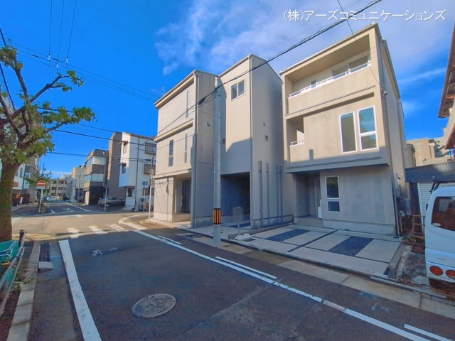 新築戸建て 名古屋市東区芳野111【4】 4号棟 完成