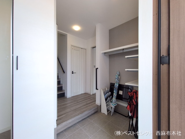 川越市志多町（戸建）R6-A 玄関