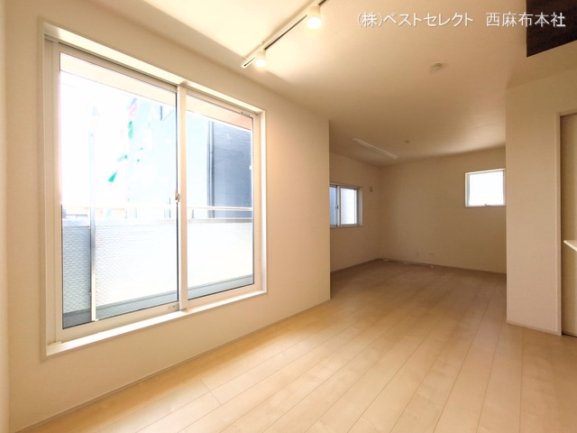 さいたま市浦和区領家5丁目(戸建)02 リビング