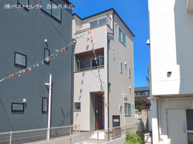 埼玉県さいたま市浦和区領家５丁目の新築戸建て完成写真 2026年5月6日撮影