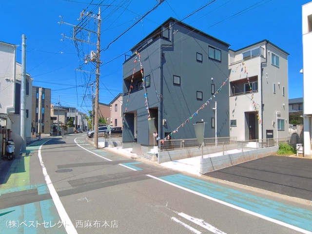 埼玉県さいたま市浦和区領家５丁目の新築戸建て完成写真 2026年5月6日撮影