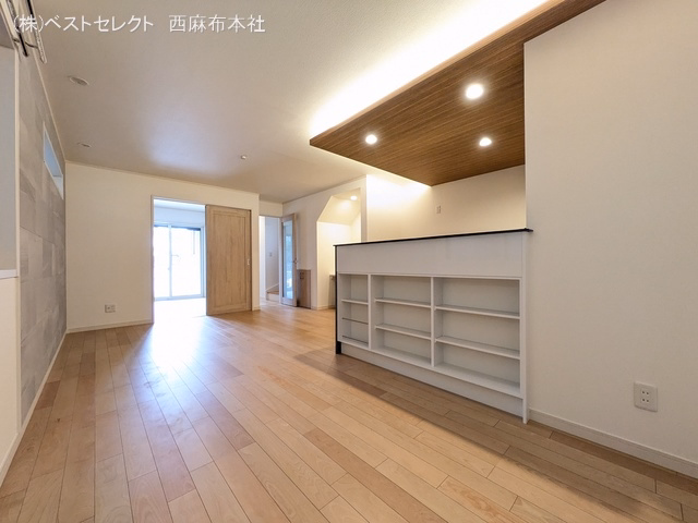 さいたま市浦和区大東2丁目（戸建）01 リビング
