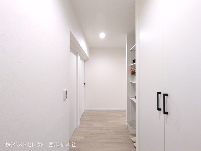 志木ニュータウン中央の森参番街5号棟 玄関