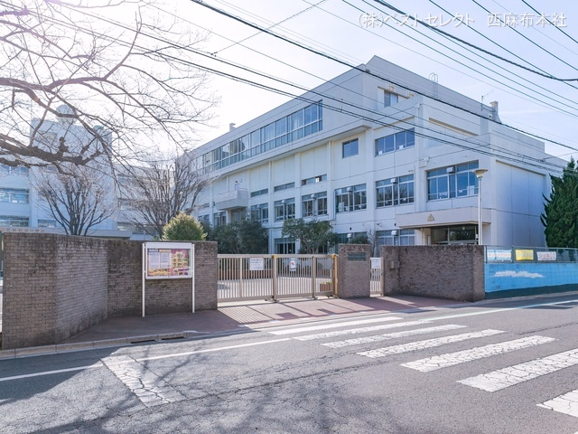 川口市立東領家小学校
