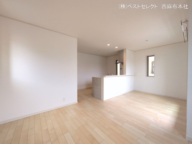 川口市芝1丁目（戸建） リビング
