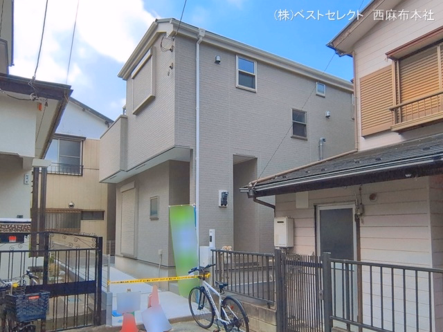 新築戸建て 蕨市第4北町 1号棟 完成