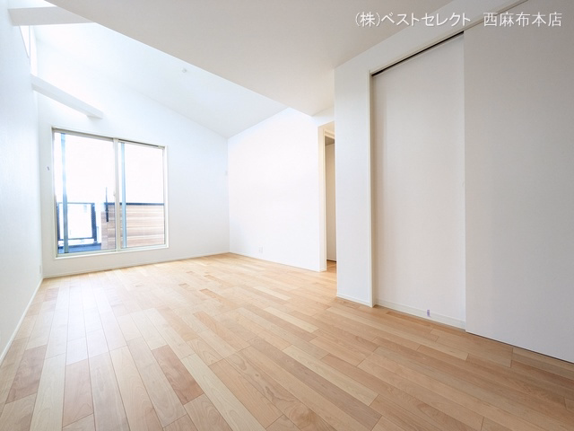 戸田市美女木2丁目（戸建）02 リビング