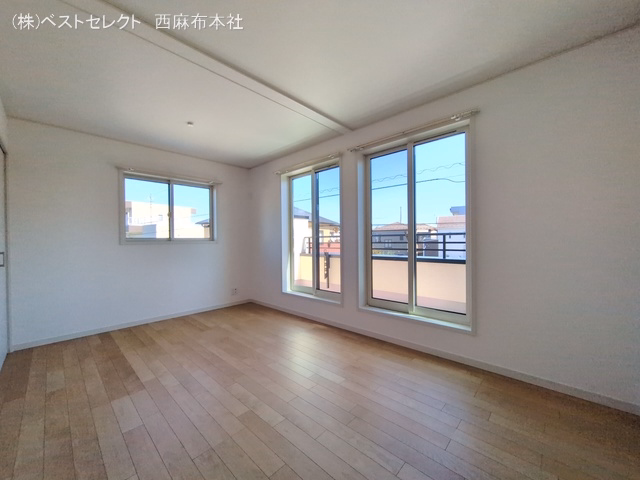 川口市南鳩ヶ谷2丁目（戸建）01 居室メイン