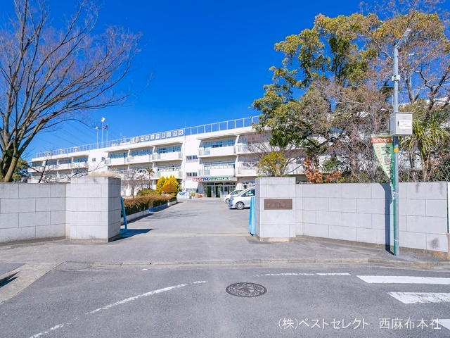 川口市立中居小学校