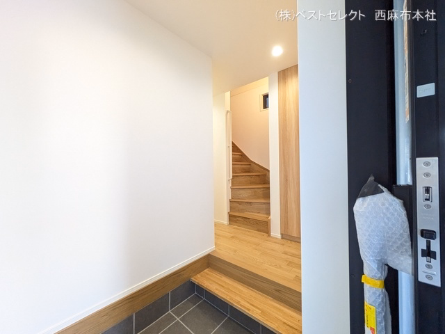 川口市上青木西4丁目（戸建）02 玄関