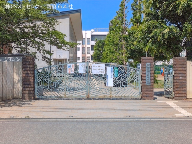 戸田市立新曽中学校