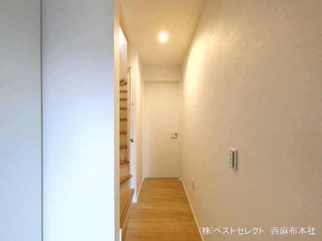 戸田市大字新曽（戸建）01 玄関