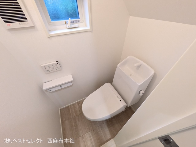 川口市大字伊刈(戸建)01 トイレ