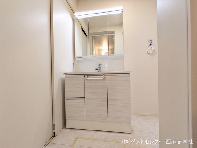 蕨市塚越3丁目（戸建）02 洗面所