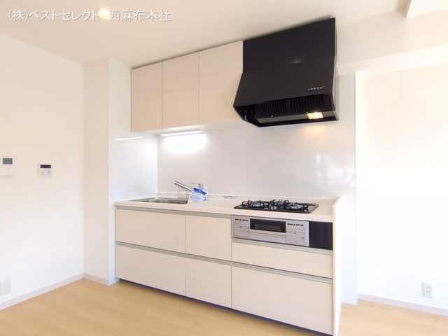 メルサニュートダミヨシ キッチン