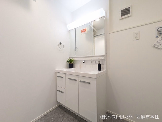 さいたま市南区神明2丁目（戸建）02 洗面所
