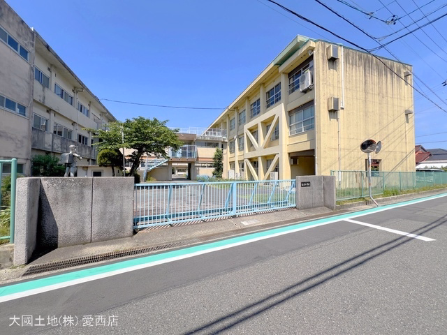 愛西市立佐屋小学校