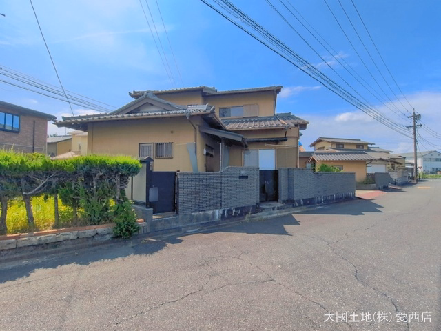稲沢市平和町光和 完成