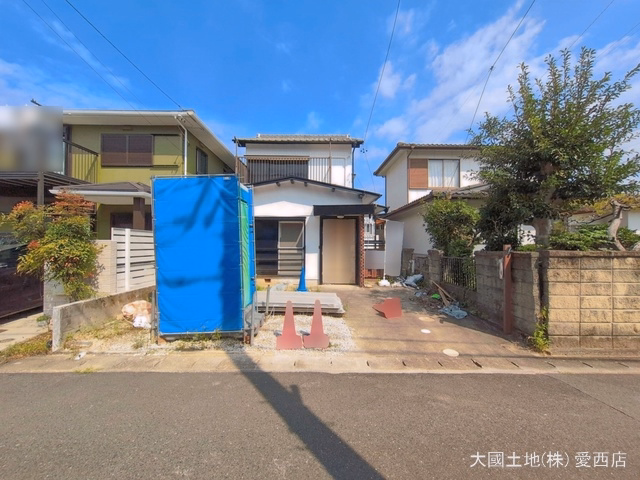 中古戸建て 愛西市西保町1期 外構