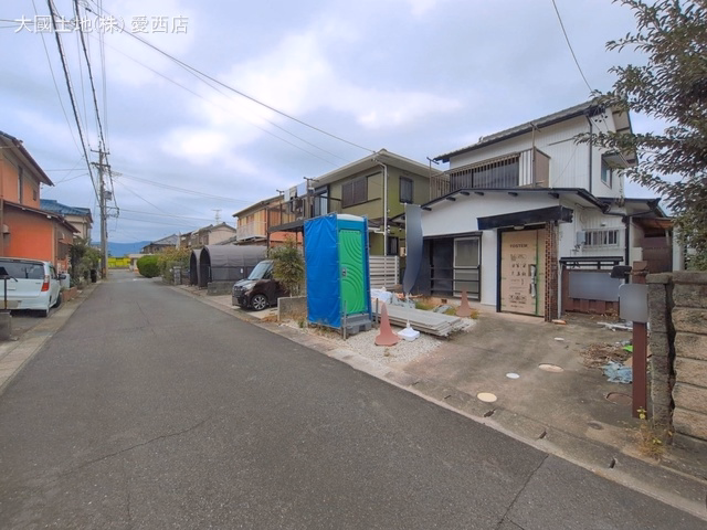 愛西市西保町西川原 外構