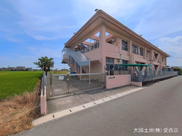 新開こども園