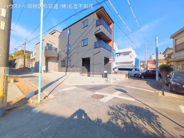 愛知県名古屋市瑞穂区津賀田町３丁目の新築戸建て完成写真 2025年12月1日撮影
