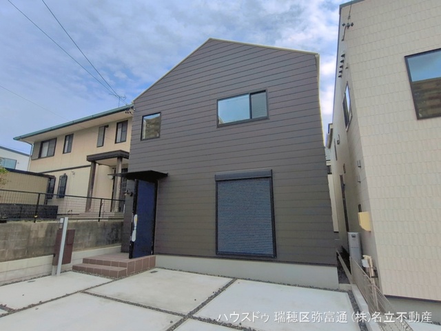 愛知県名古屋市天白区梅が丘３丁目の新築戸建て完成写真 2026年4月13日撮影