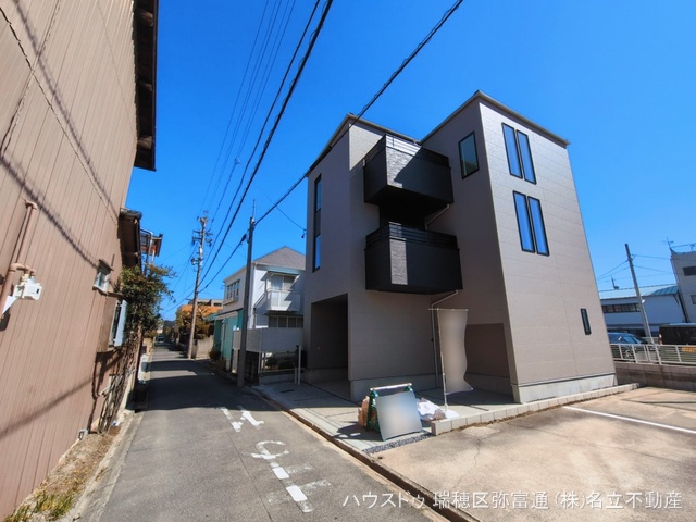 愛知県名古屋市昭和区川名本町３丁目の新築戸建て完成写真 2026年3月3日撮影