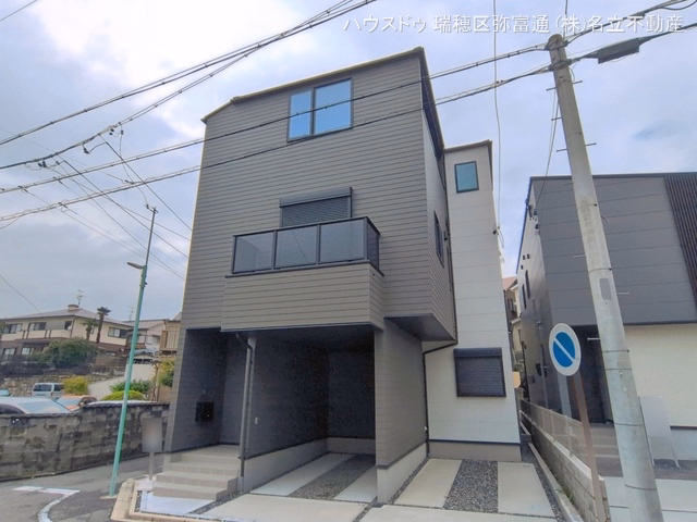 愛知県名古屋市南区呼続2丁目の新築戸建て完成写真 2026年7月1日撮影
