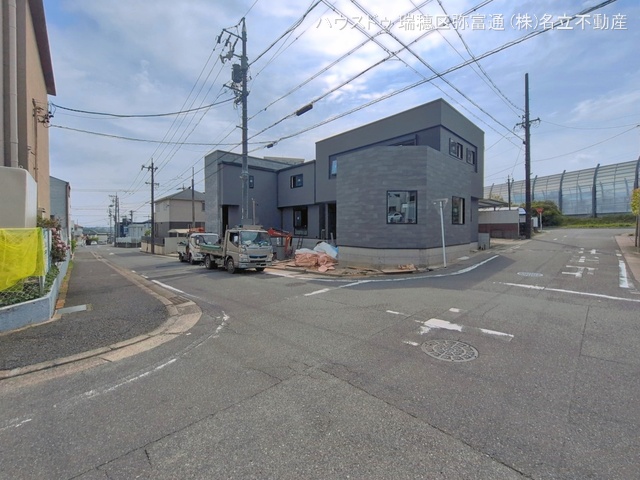 愛知県名古屋市緑区黒沢台1丁目の新築戸建て外構写真 2026年4月16日撮影