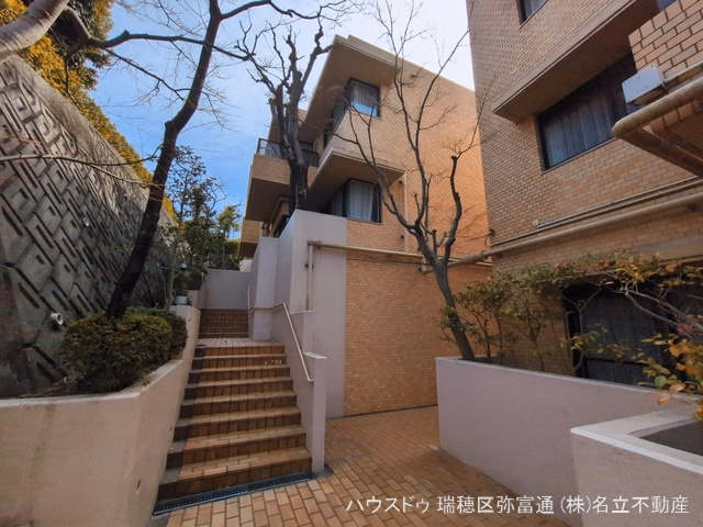 愛知県名古屋市天白区表山２丁目のマンション『ルミエール八事』外観写真 2026年3月8日撮影