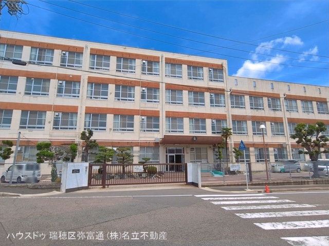 名古屋市立表山小学校
