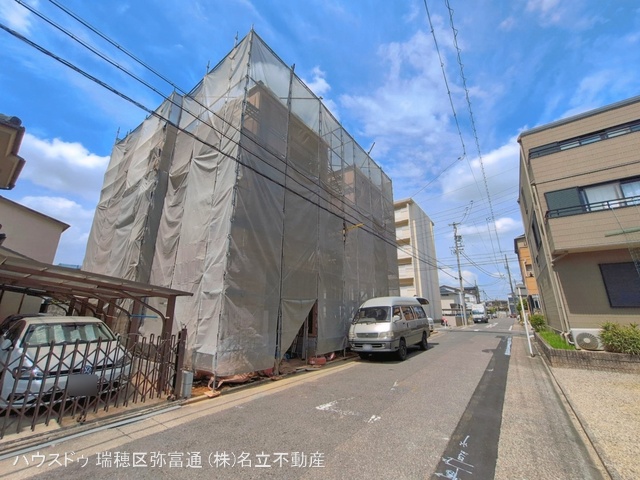 愛知県名古屋市昭和区丸屋町１丁目の新築戸建て上棟写真 2026年4月19日撮影