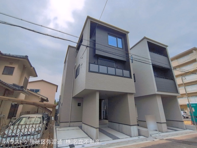 新築戸建て 名古屋市昭和区丸屋町102【3】 3号棟 完成