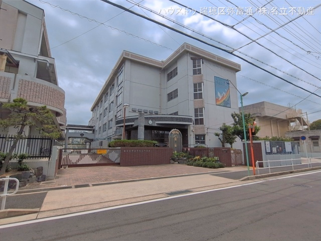 名古屋市立津賀田中学校