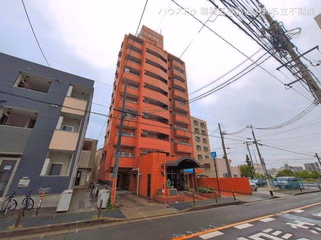 愛知県名古屋市昭和区花見通１丁目のマンション『ライオンズマンション花見通第二』外観写真 2026年6月1日撮影