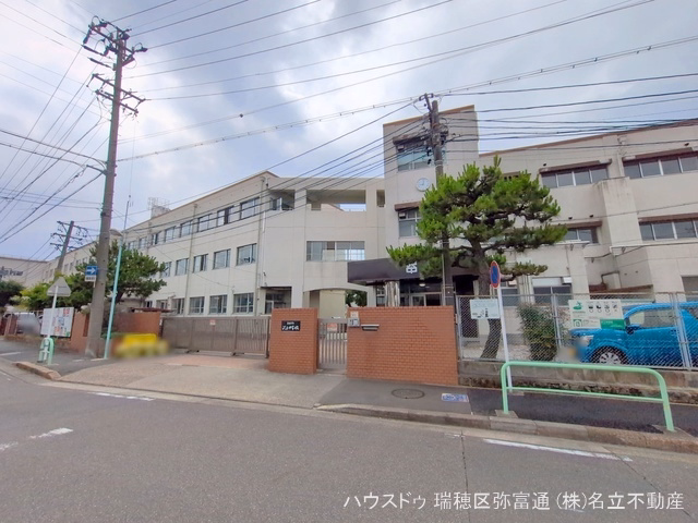 名古屋市立沢上中学校