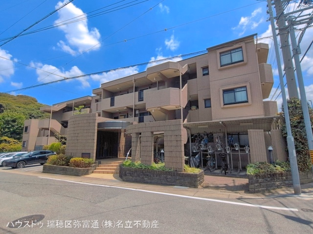 ユニーブル鳴海東ガーデンコート 外観
