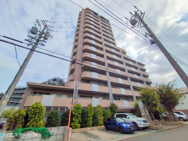 愛知県名古屋市西区則武新町３丁目のマンション『ラドーニ則武天空の館』外観写真 2025年10月9日撮影