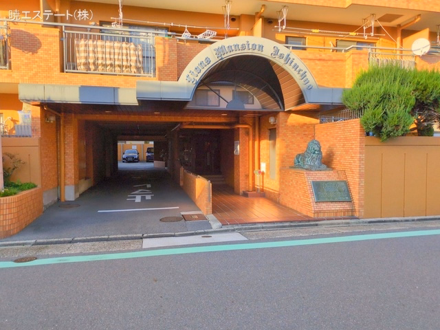 中古マンション ライオンズマンション惟信町 外観