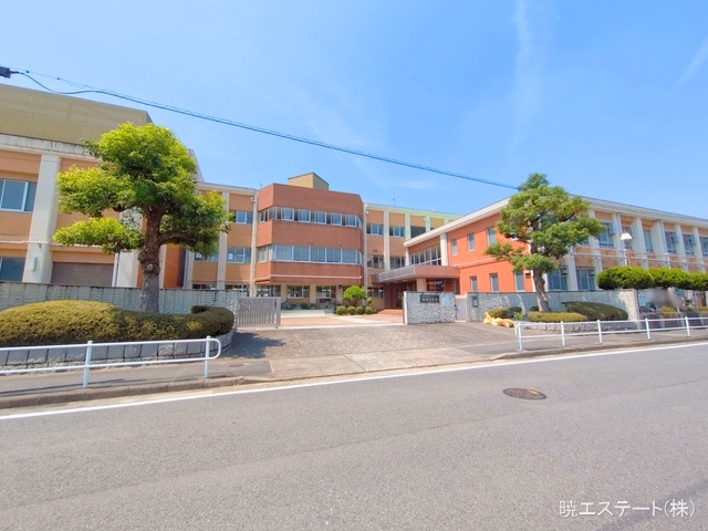 名古屋市立港明中学校