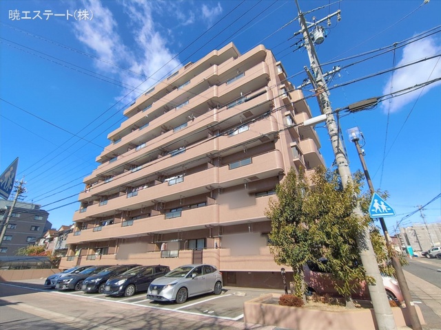 愛知県名古屋市名東区引山１丁目のマンション『ライオンズマンション引山』外観写真 2026年2月8日撮影