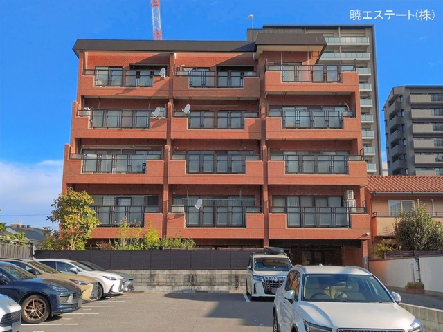 愛知県名古屋市東区白壁４丁目のマンション『ライオンズマンション白壁』外観写真 2026年4月12日撮影