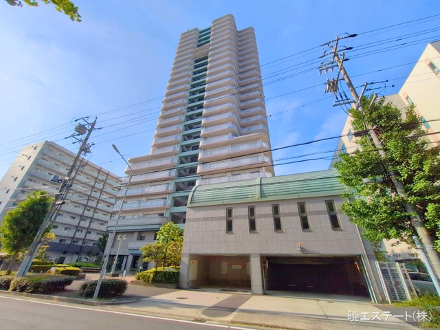 愛知県名古屋市北区志賀本通１丁目のマンション『アンビックス志賀ストリートタワー』外観写真 2026年4月27日撮影