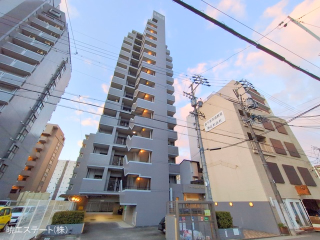 愛知県名古屋市中区新栄２丁目のマンション『ユーハウス新栄西館』外観写真 2025年1月7日撮影