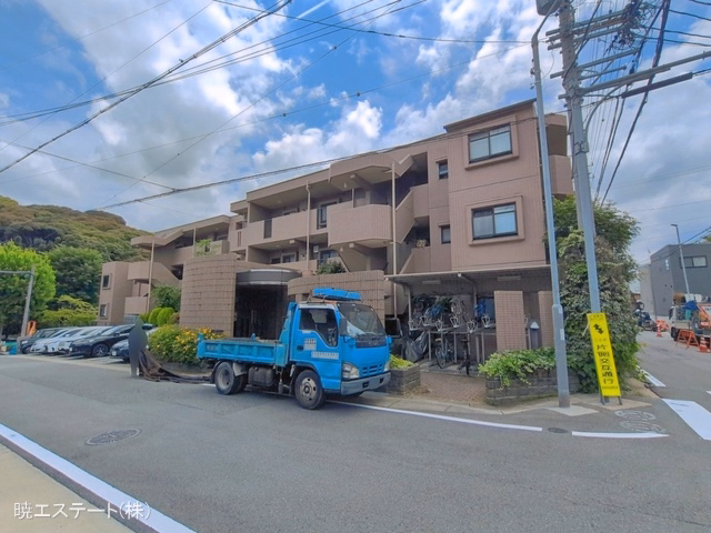 ユニーブル鳴海東ガーデンコート