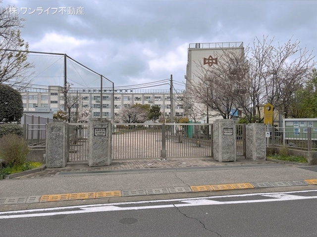 足立区立第十四中学校