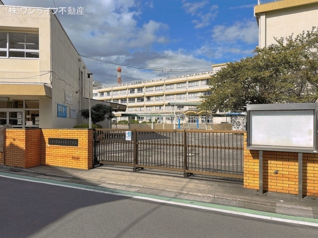 葛飾区立亀有中学校