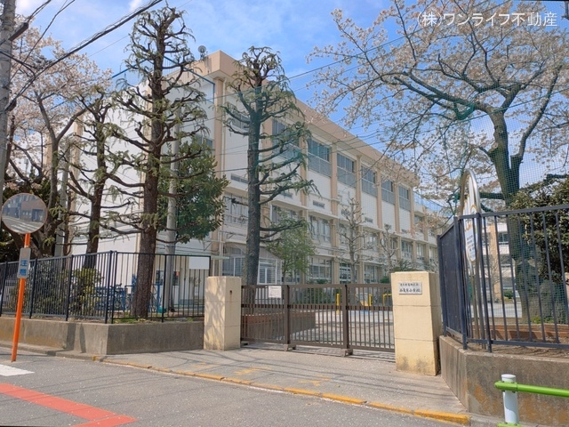 葛飾区立西亀有小学校