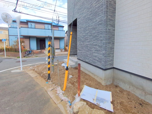 千葉県市川市大和田4丁目の新築戸建て外構写真 2025年4月6日撮影